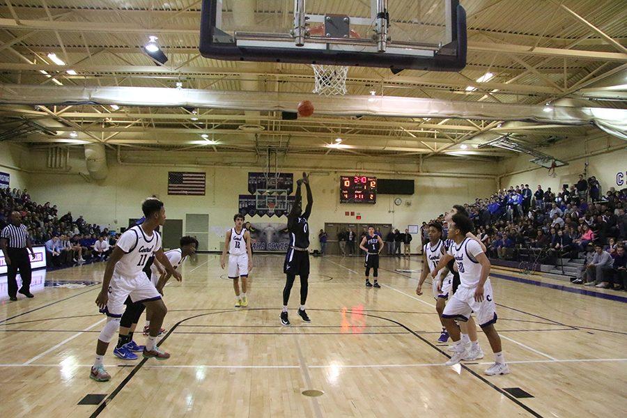 PHOTOS: Varsity Basketball vs. Central
